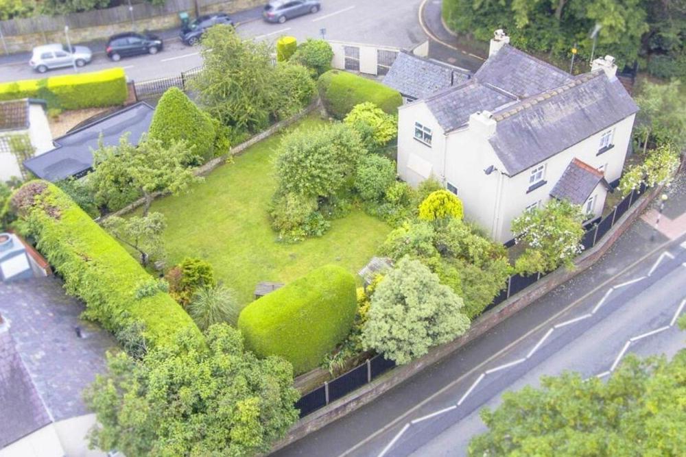 Ingledene * Wrexham